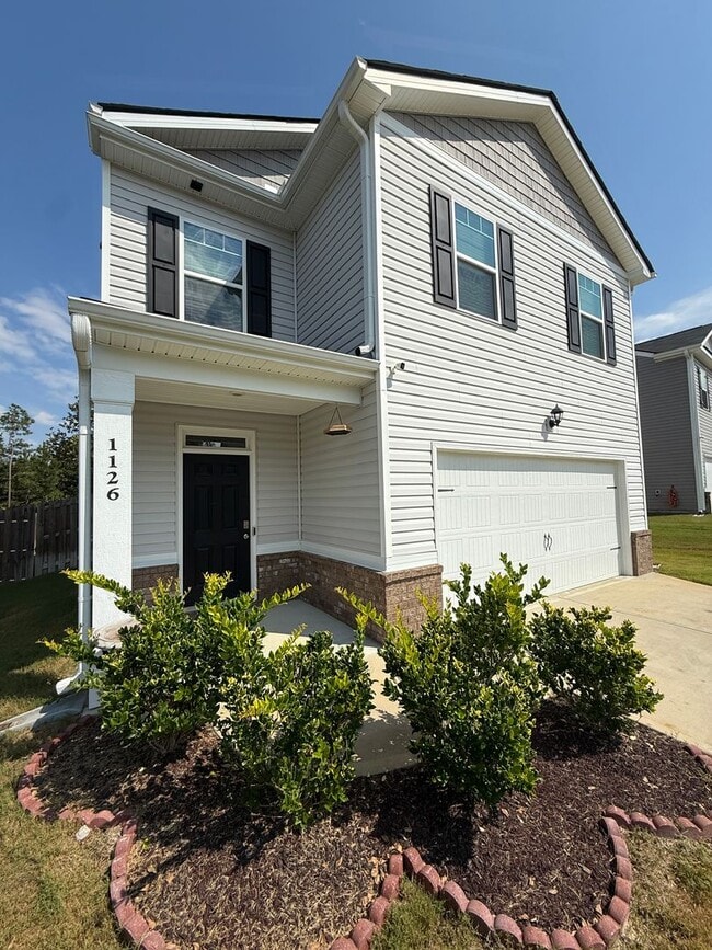 Building Photo - 4 Bed/2.5 Bath Home near Ft. Gordon