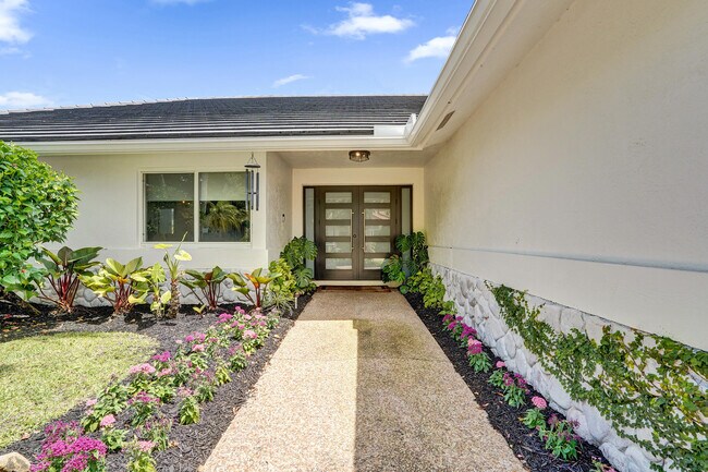 Photo - 4130 Georges Way