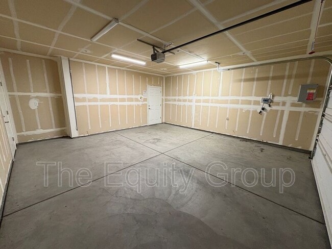 Photo - 2234 S Oakhurst Ct