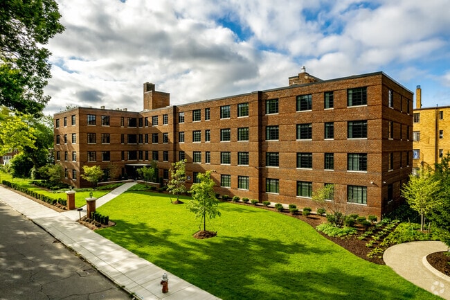 RCI Covington Apartments