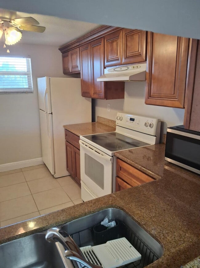 Photo - 1200 NW 87th Ave Unidad 509