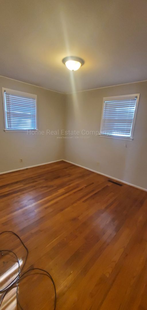 Photo - 2812 Hermitage Dr