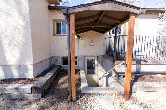 Photo - 621 Cooper Ave