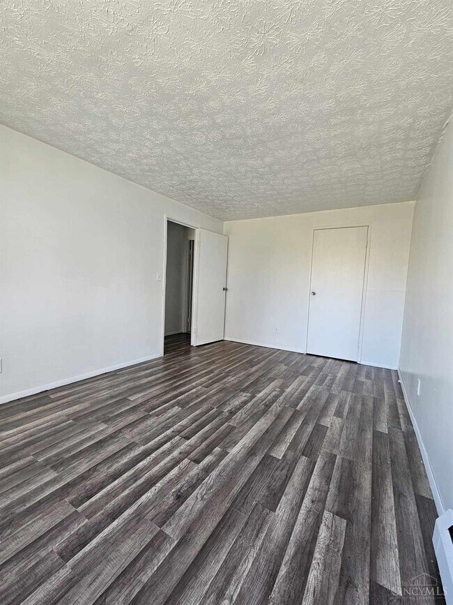 Photo - 2356 Harrison Ave