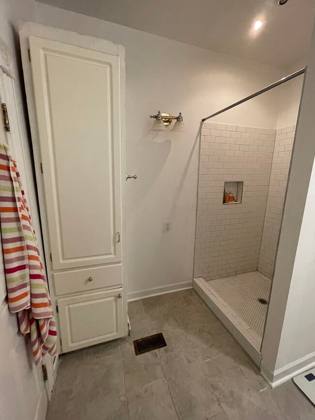 Photo - 1402 Washington Ave