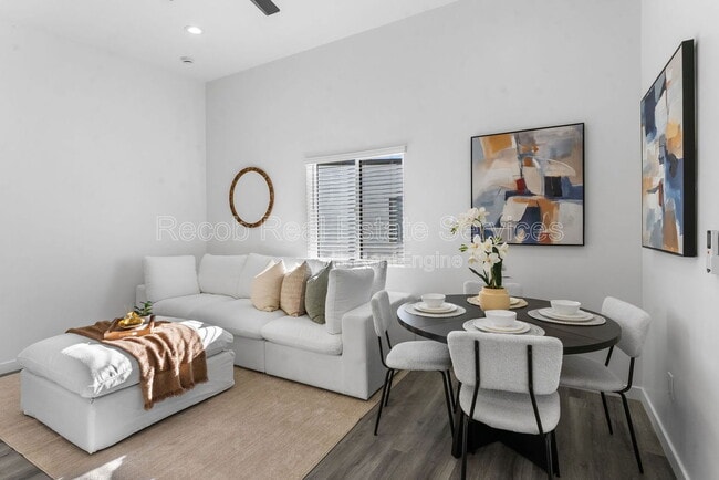 Photo - 8353 Ivory Coast Dr Unidad 8