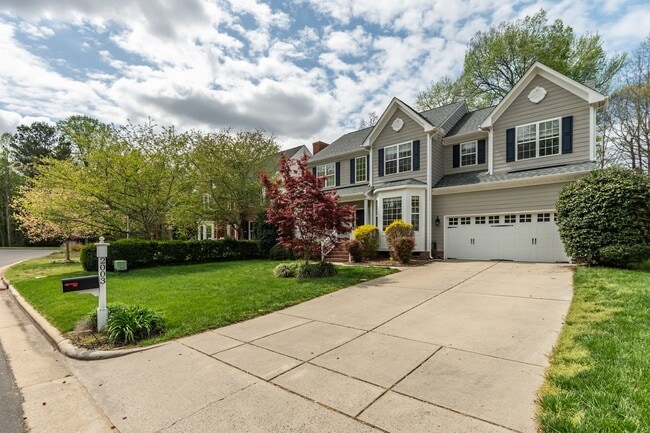 Photo - Spacious 5-Bedroom Home with Screened Porch and Office