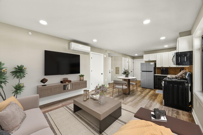 Building Photo - 558 Communipaw Ave Unit 202