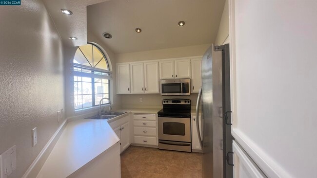 Photo - 1006 Devonwood