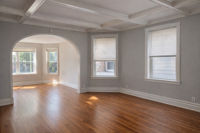 Photo - 3752 W Dickens Ave Unit 1st floor