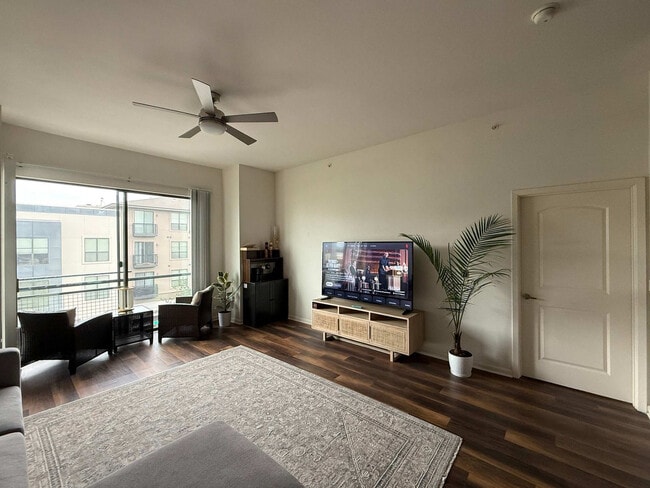 Photo - 11600 Century Oaks Terrace Unit SI ID1609009P