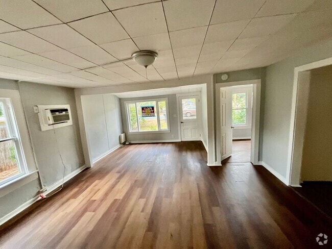 Building Photo - Cute 2BR Duplex in Zephyrhills Rental