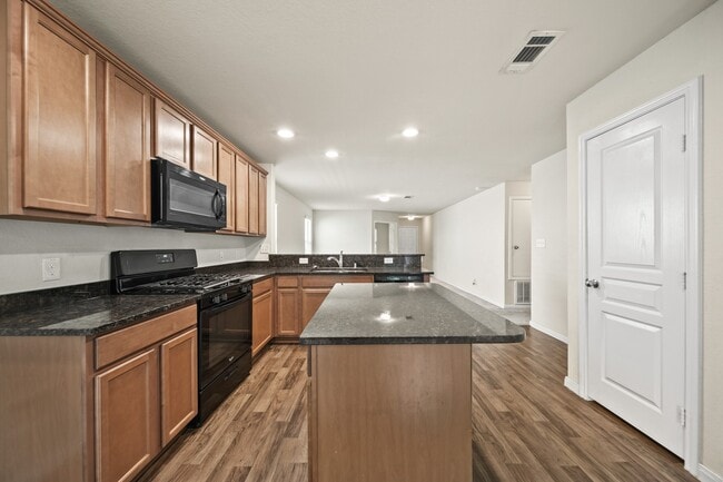 Building Photo - 2638 Bedrock Ln