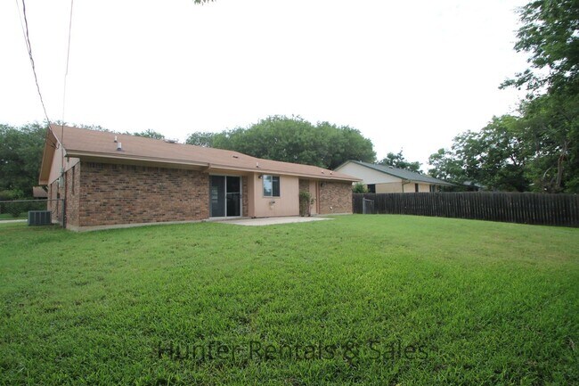 Photo - Established Neighborhood!
