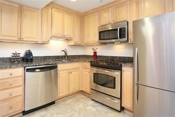 Photo - 20 Chapel St Condo Unit B303