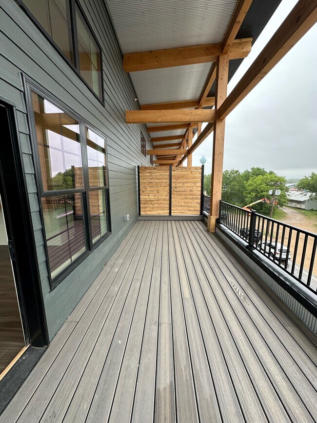 2BR/2BA