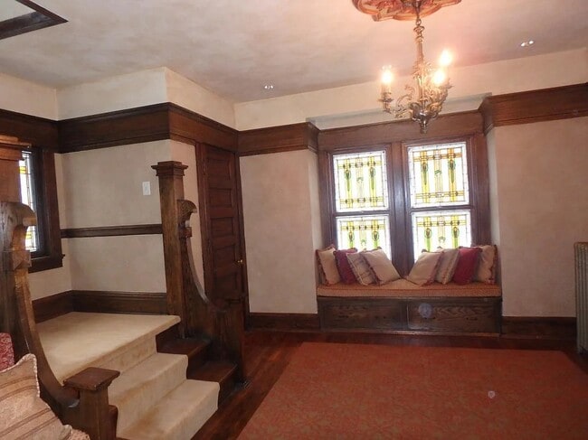 Photo - 2723-25-25A N Downer Unidad 2725 Upper