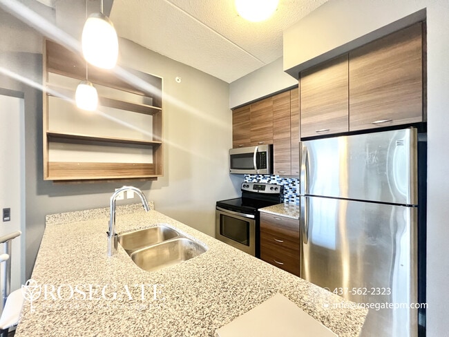 Building Photo - Furnished 1-Bedroom Condo with Internet Included & Private Balcony – Waterloo Unit 809