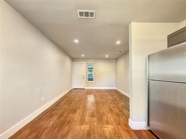 Photo - 740 Edgemont Ave Unit 204