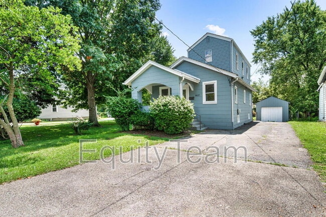 Photo - 4637 Alpine Ave