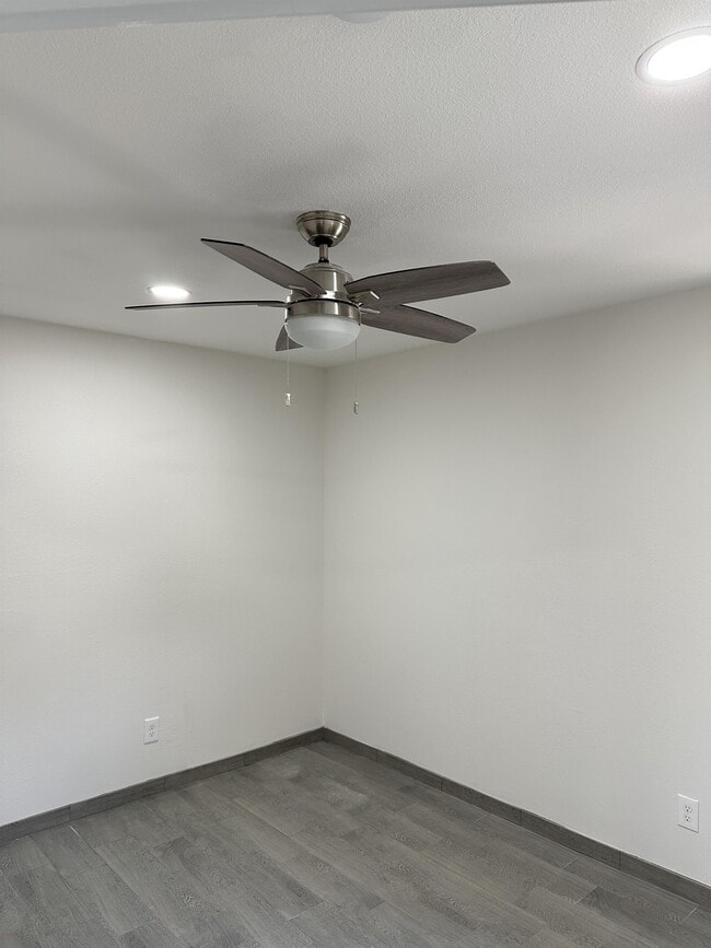 Photo - 5916 Gaston Ave