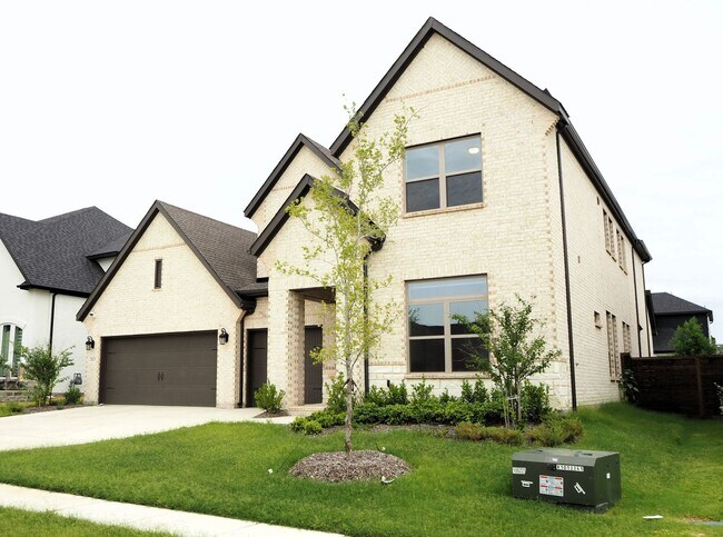 Photo - 2613 Rosewood Wy