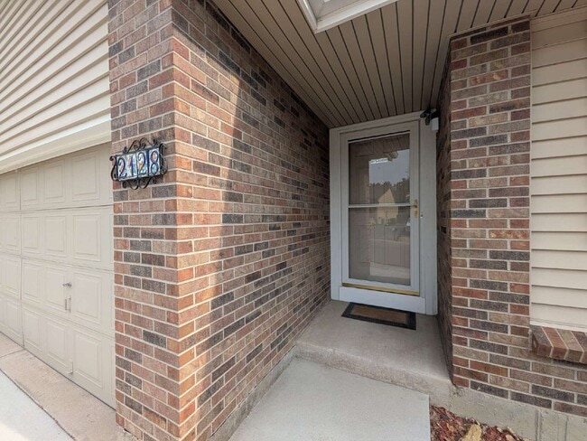 Photo - 2128 Beacham Dr