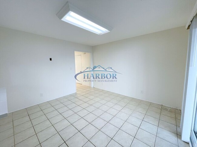 Photo - 1107 Opal St Unit A