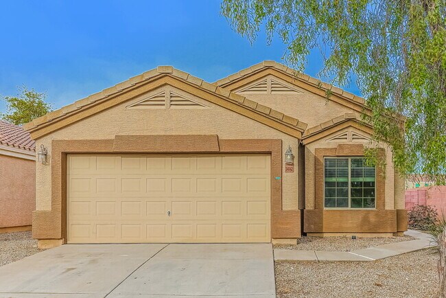 Photo - 34042 N Mercedes Dr House