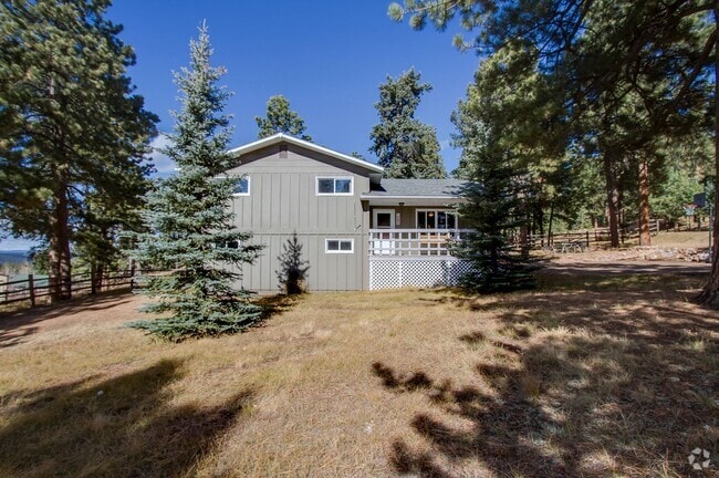 Building Photo - Peaceful 5 bdrm Mountain retreat in Woodla... Rental