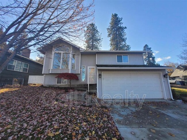 Building Photo - 1704 E 16th Ave