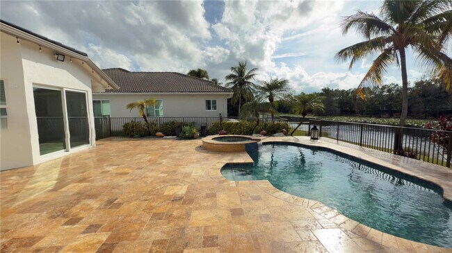 Photo - 3763 Oak Ridge Cir