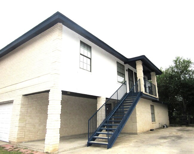 Photo - 1420 Juarez Ave Unit 7