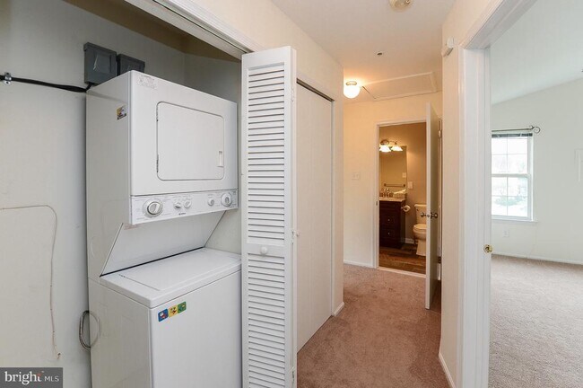 Photo - 58 Crestmont Dr