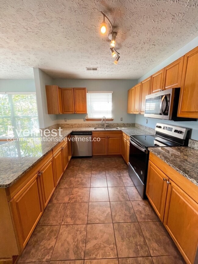 1731 4th Ave N
