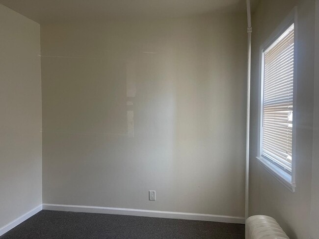 Photo - 242 Union Ave Unit 2ND FLOOR