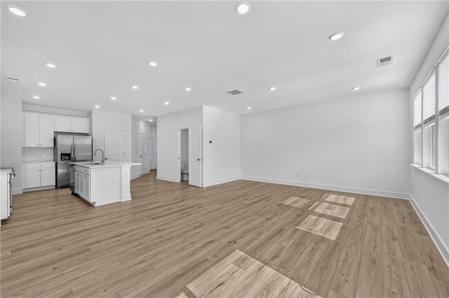 538 E Rope Mill Rd