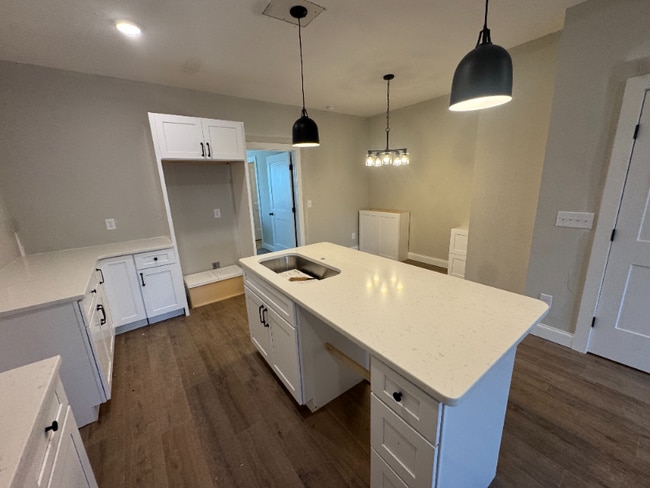 Photo - 267 W Spring St