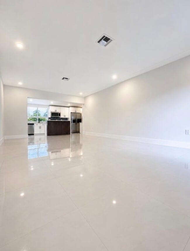 Photo - 345 Pinehurst Rd