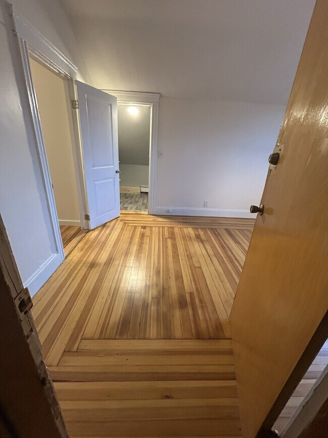 Photo - 335 Academy Ave Unit #3