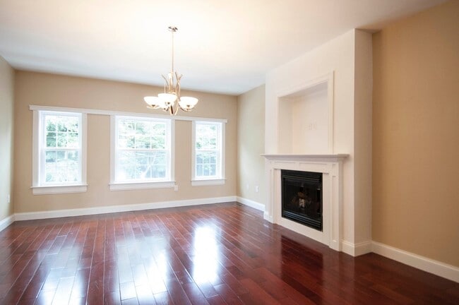 Photo - Charming 3 Bedroom