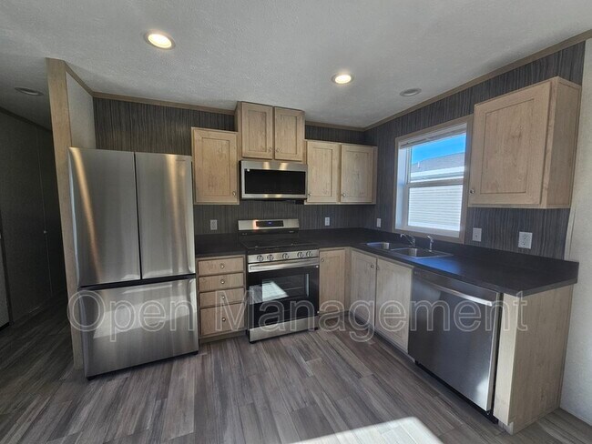 Photo - 700 S 12th St