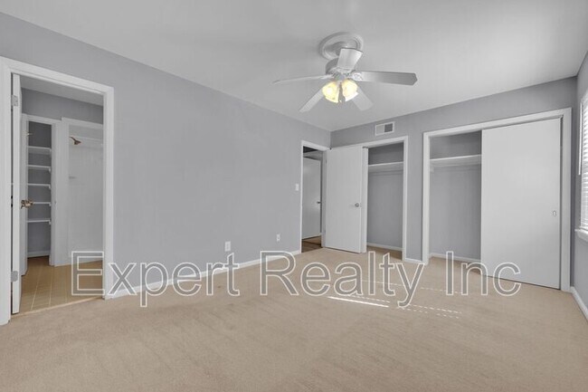 Photo - 2060 Montreat Dr Unit C