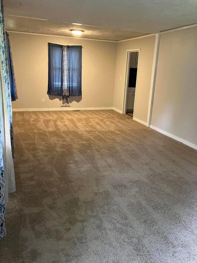 Photo - 2490 Coleman Ave