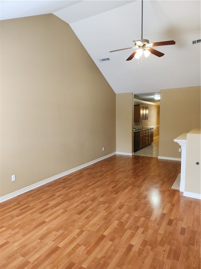 Photo - 299 Copper Oaks Dr