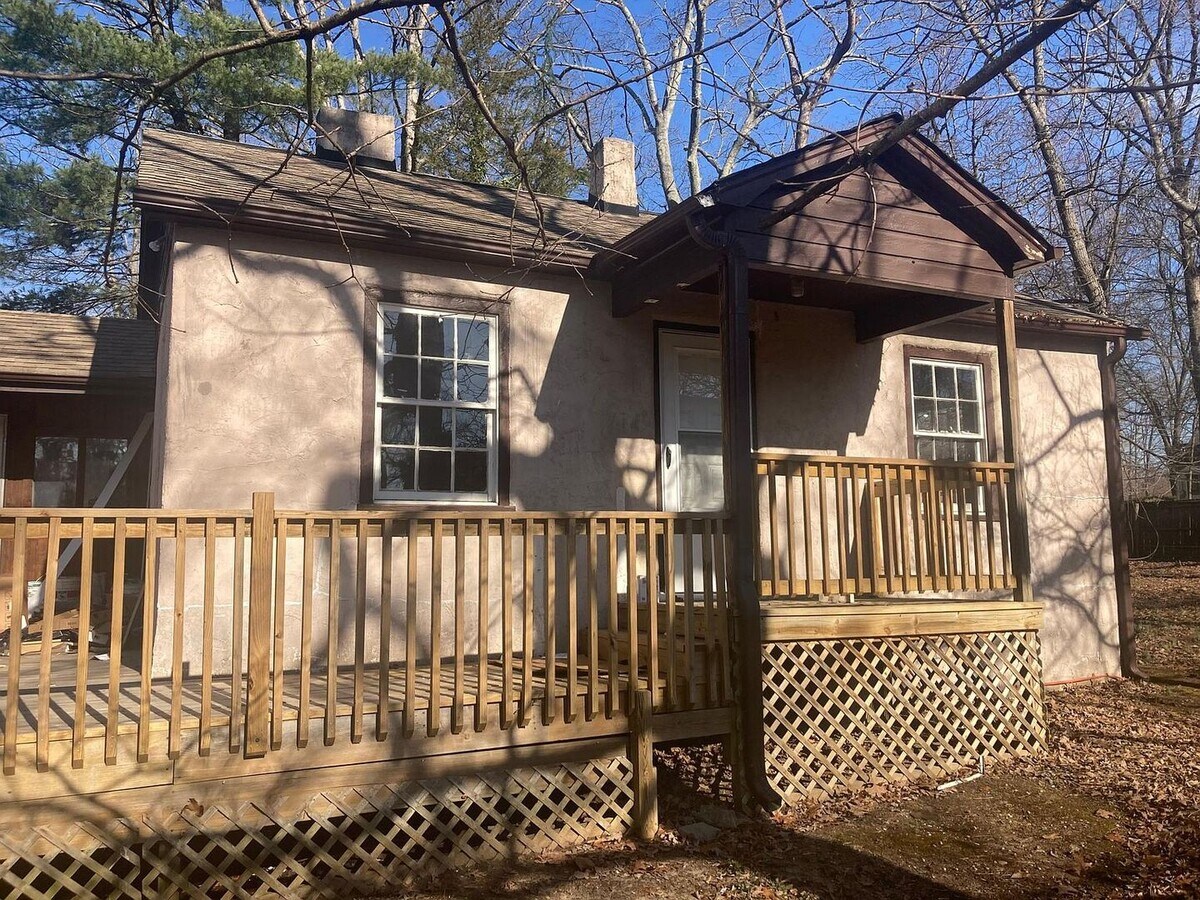 Very spacious 3 bed 1 bath Duplex - Very spacious 3 bed 1 bath Duplex