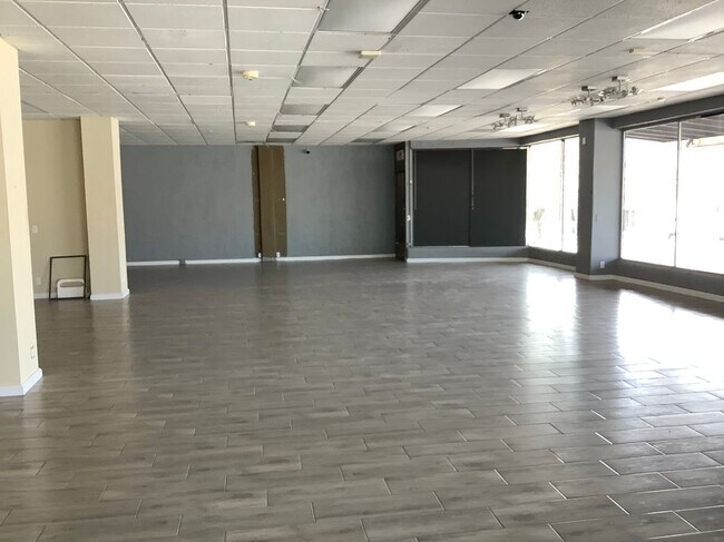 66523 Pierson Blvd Unit A1