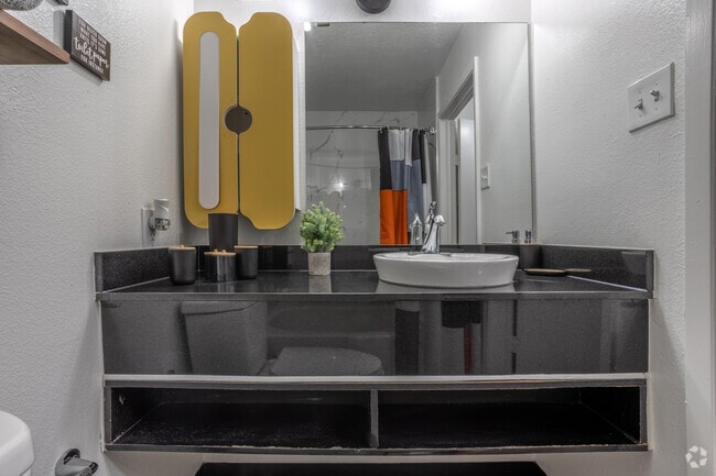 Studio - 236 SF (Standard Studio (Model Unit)) - Bathroom - The Reserve at Rye 290