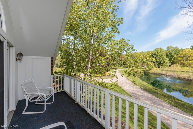 Photo - 30 Cableknoll Ln