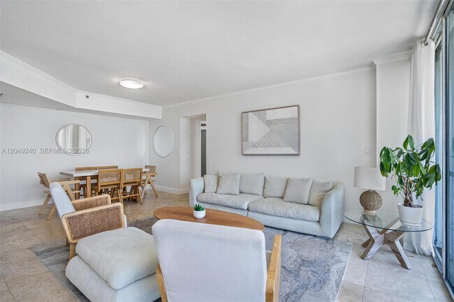 5900 Collins Ave Unit 1406